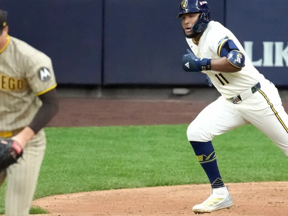 Mason Miller Reviews Video After Padres’ Game 2 Blown Save