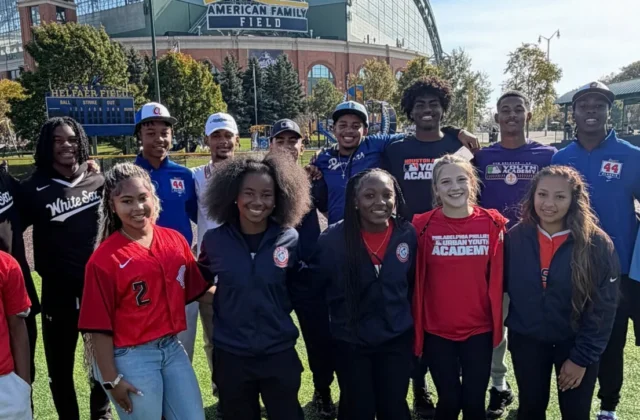 Young Players Take Center Stage Before Rays-Brewers World Series Game 2