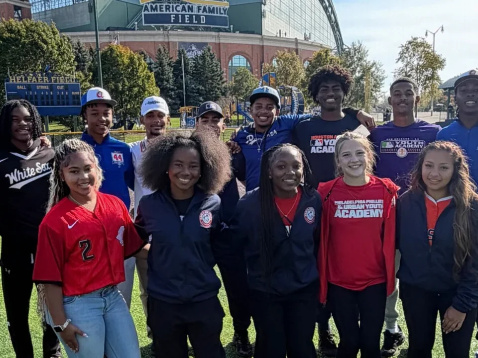 Young Players Take Center Stage Before Rays-Brewers World Series Game 2