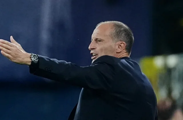 Napoli Target Champions League Play-Offs After Arsenal and Villarreal Defeats