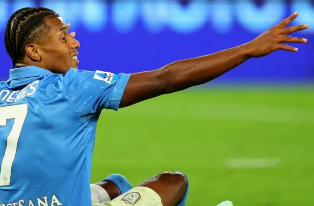 Napoli Hit by David Neres Thigh Injury After Villarreal Defeat