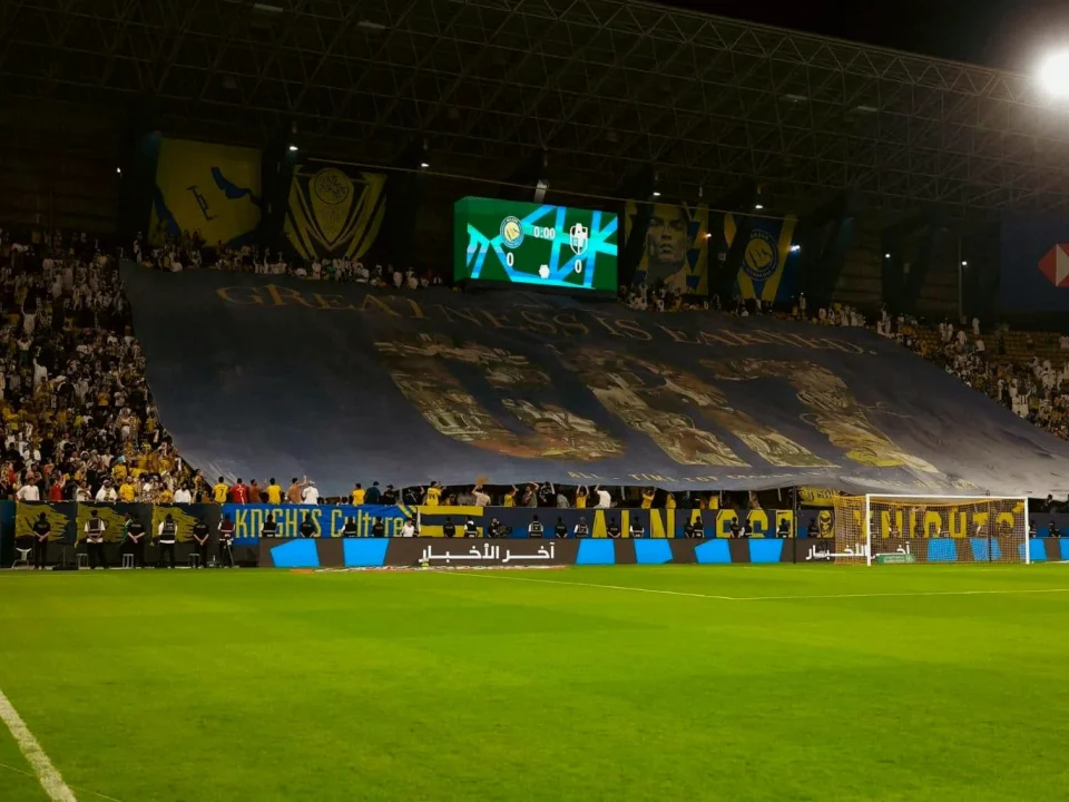 Al Nassr Fans Unveil Giant Cristiano Ronaldo Tifo in Riyadh
