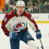 Martin Necas’ Two Goals Lift Avalanche Past Stars 3-2