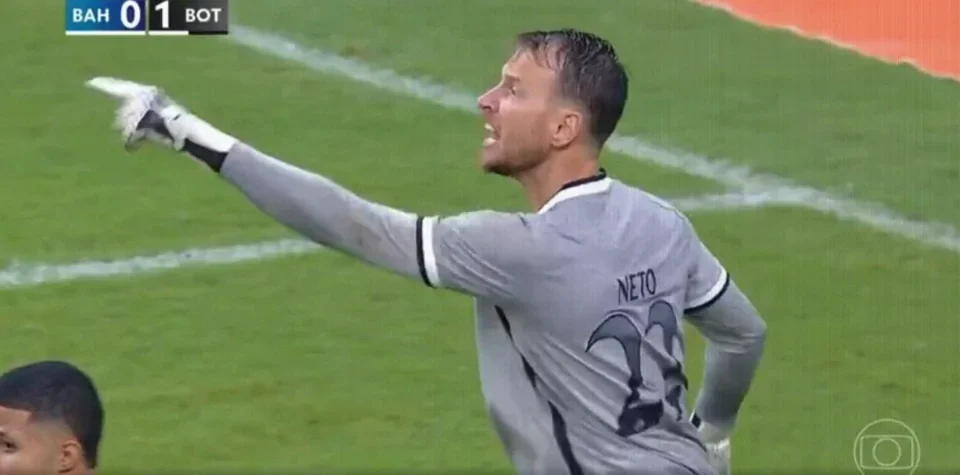 Juventus Lose Neto for Cagliari Trip After Brazil Suspension