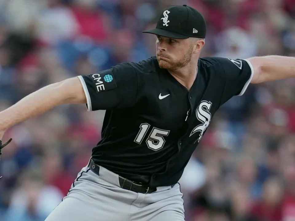 Sean Newcomb to Start as White Sox Chase ALDS Clincher at Rate Field