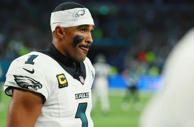 Eagles Place Jalen Hurts on IR, Tanner McKee to Start vs. Panthers