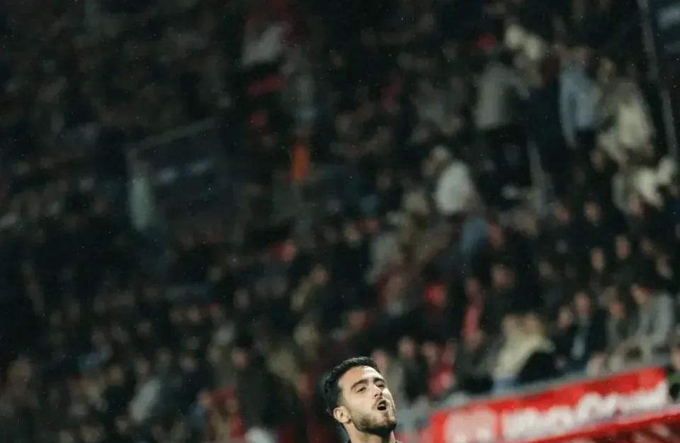 Ángel Alarcón’s Brace Fires Utrecht to Comeback Win Over Twente
