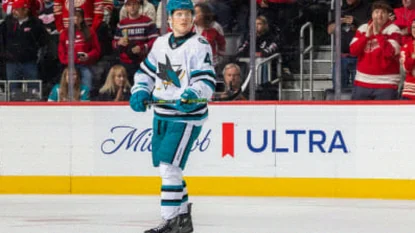 Ivar Stenberg Sparks Sharks With Fast Start and Power-Play Impact