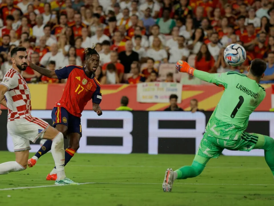 Nico Williams Leaves Spain Squad With Thigh Injury