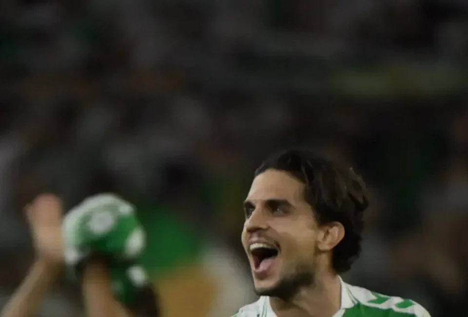 Pellegrini Set for More Real Betis Changes Against Feyenoord