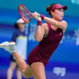 Iva Jovic Downs Jasmine Paolini to Reach Ningbo Open Quarter-finals