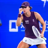 Swiatek Reaches 150 WTA 1000 Wins with Wuhan Quarterfinal Run