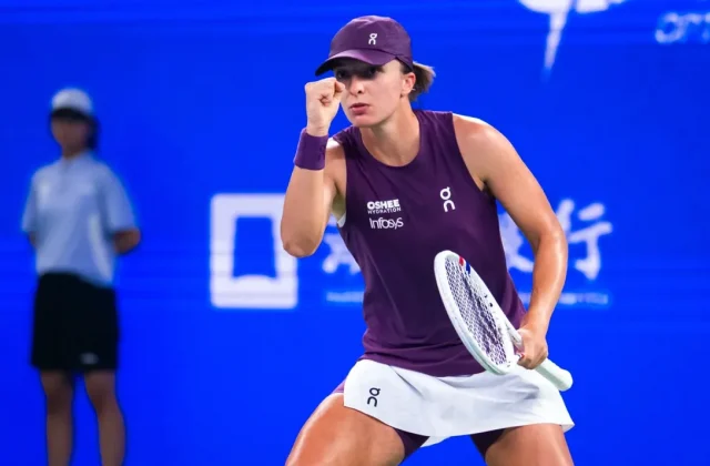 Swiatek Reaches 150 WTA 1000 Wins with Wuhan Quarterfinal Run