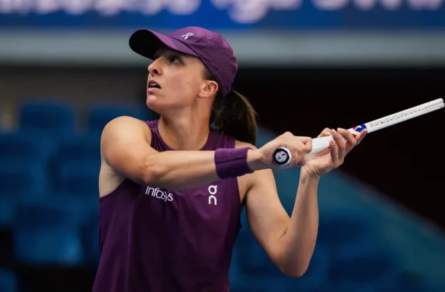 Iga Swiatek Reaches China Open Quarterfinals After Beating Iva Jovic