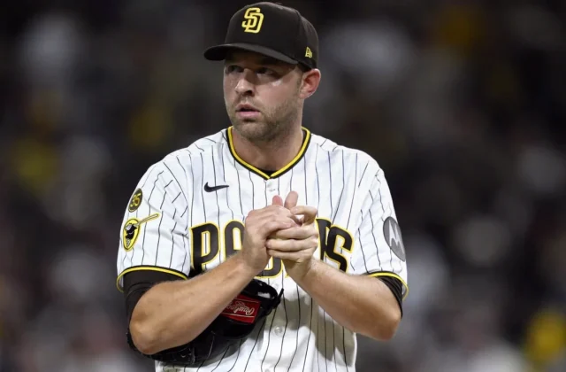 Padres Face Key Rotation Decisions Around Vásquez, Pivetta for 2027