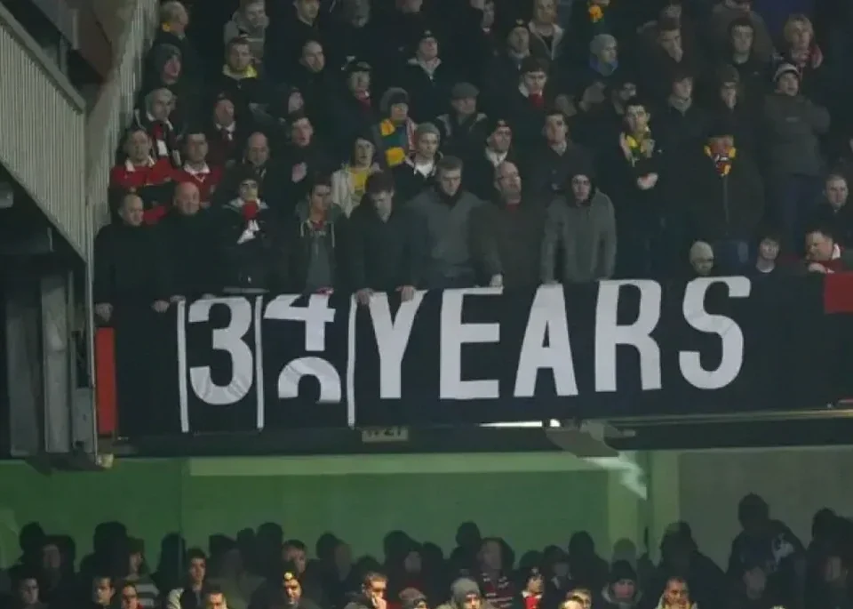 Manchester United Fans Revive “51 Years” Banner After Man City Breaches