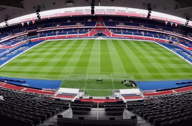 PSG Installs Free Menstrual Product Dispensers at Parc des Princes
