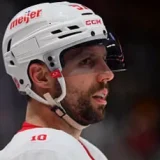 Stars Add Veteran Winger David Perron on One-Year Deal