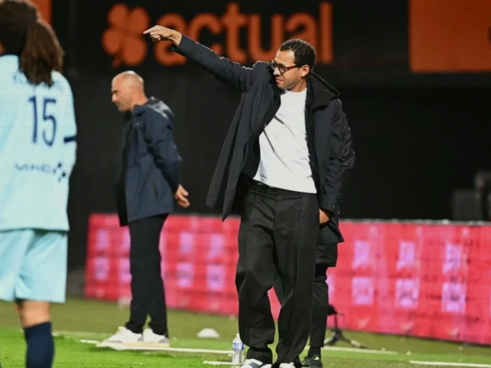 Lorient Hand Paris FC Their First Ligue 1 Defeat Under Rosenior