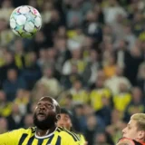 Fenerbahçe Blow Two-Goal Lead in Draw with Slavia Prague