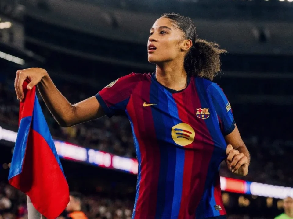 Barcelona Thrash Real Madrid 7-0 as Early Penalty Call Sparks Debate