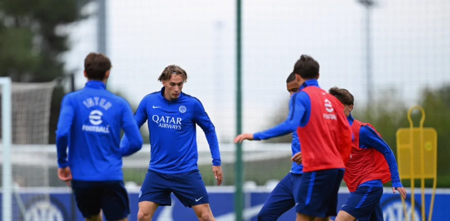 Chivu Gives Inter Free Afternoon Before Appiano Stay for Fiorentina