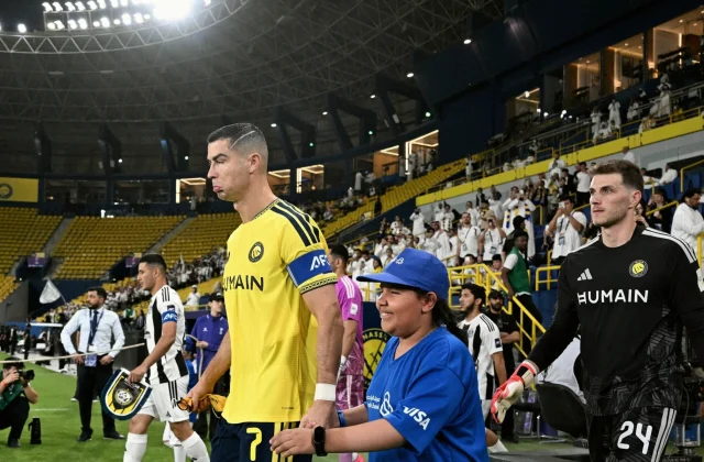 Al Nassr vs Neftchi Fergana Kick-Off Delayed Nearly an Hour