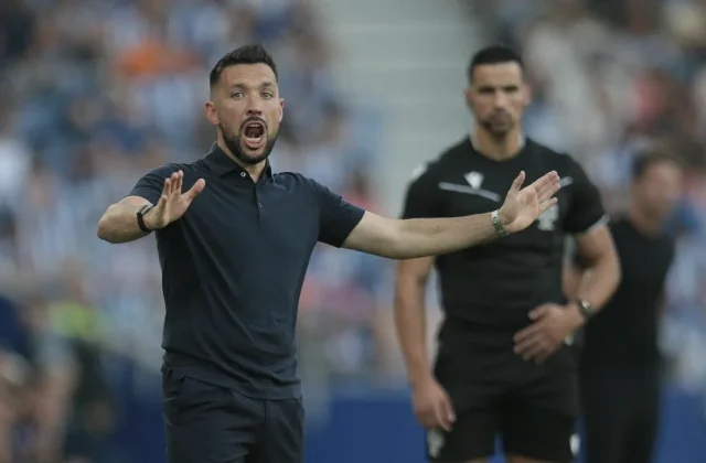 Porto Welcome Pérez, Sanusi and Costa Back Ahead of Real Betis Clash