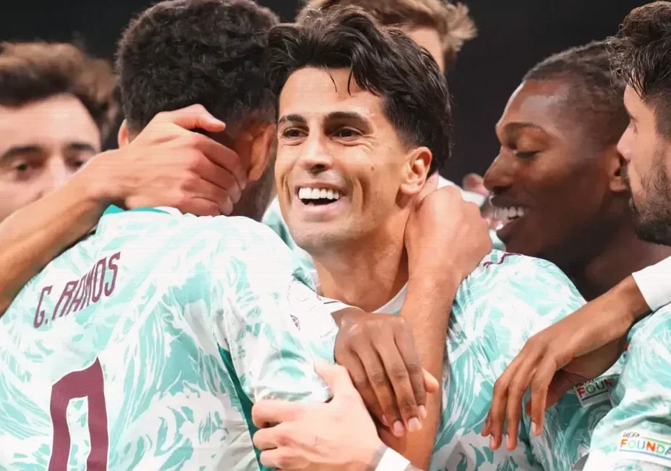 Portugal Beat Denmark 4-2 as Fernandes Leads Without Ronaldo