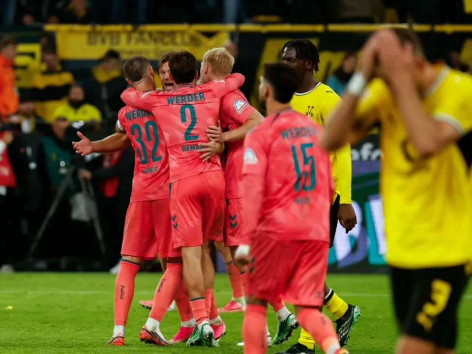 Dortmund Blow Two-Goal Lead in Late 2-2 Draw at Werder Bremen