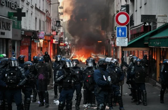 PSG vs Lyon Postponed Until Monday Amid Paris Protests