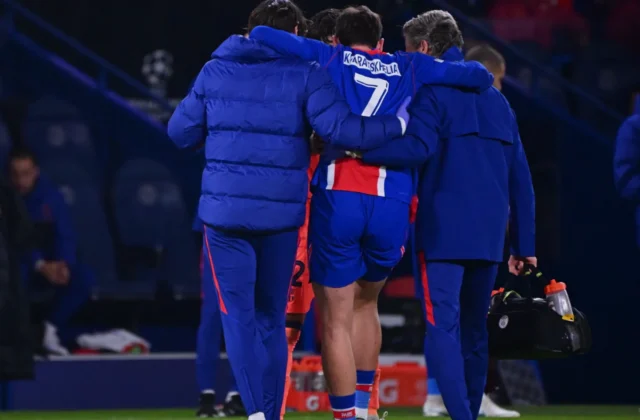 PSG Confirm Kvaratskhelia ACL Rupture After Barcelona Win