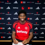 Carlos Baleba Follows Tailored Recovery Plan Ahead of Man United Debut