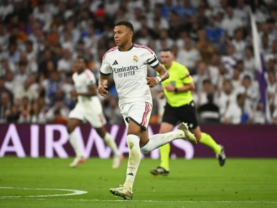 Real Madrid Face Villarreal as Mbappé Recovery Drama Adds Pressure