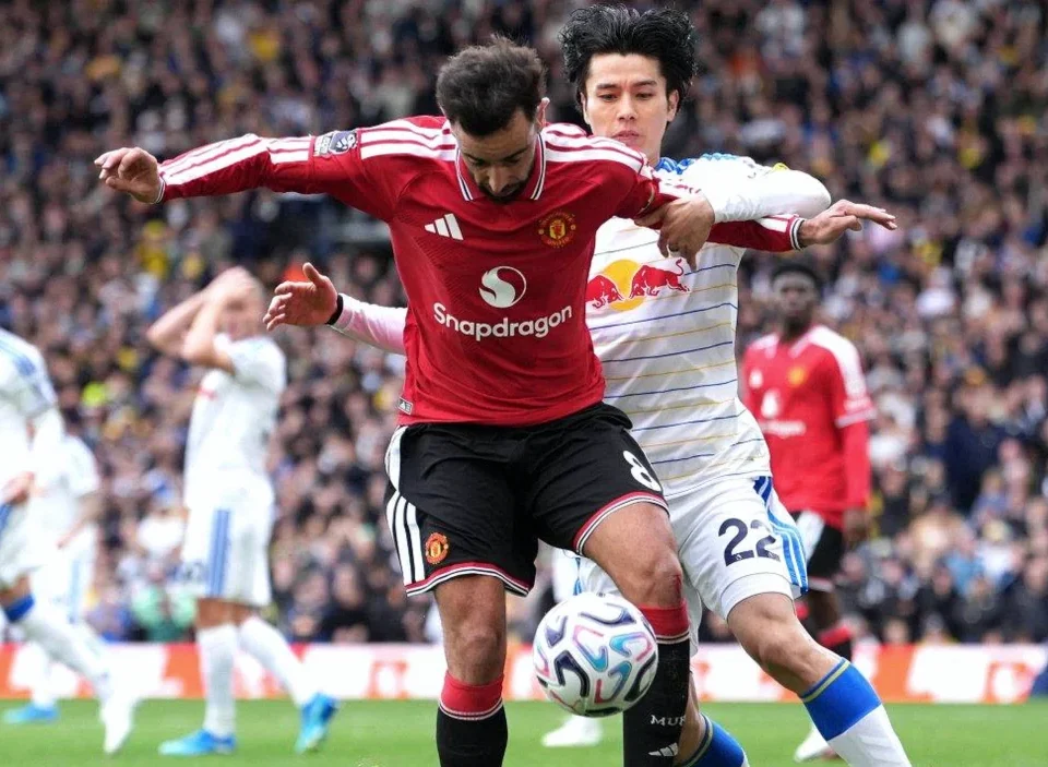Manchester United Winless Run Reaches Six After Leeds Draw