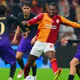 Rafael Leao Backs Lamine Yamal for Future Ballon d’Or Glory