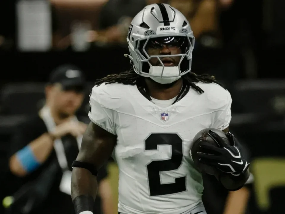 Raiders’ Ashton Jeanty Cleared to Face Patriots