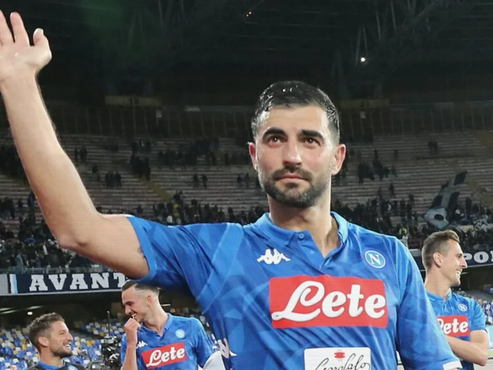 Raúl Albiol Returns to Villarreal for Napoli Clash as Movistar Commentator
