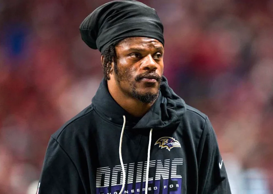Lamar Jackson Questionable for Ravens’ AFC North Clash With Bengals