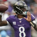 Lamar Jackson Questionable to Return After Ankle Injury Against Titans