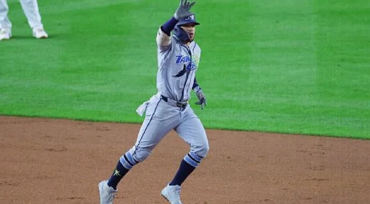 Victor Mesa Jr. Powers Rays Past Yankees and Into ALCS