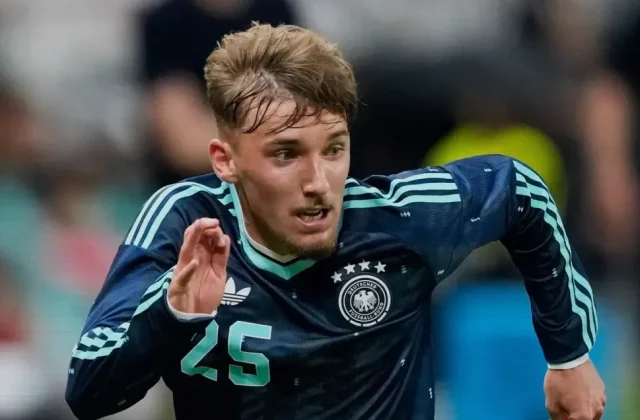 Lennart Karl Names Michael Olise as His Bayern Munich Role Model