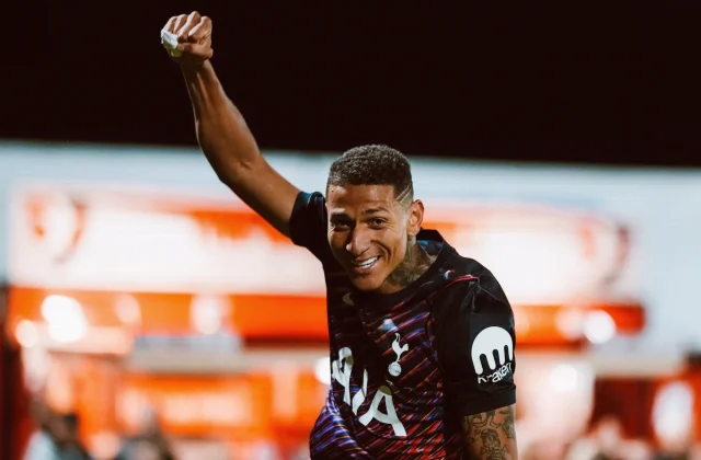 Richarlison Scores for Tottenham U21s in EFL Trophy Draw