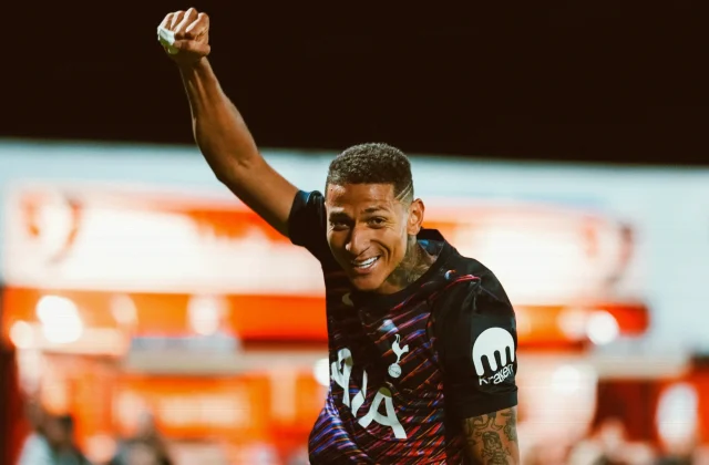 Richarlison Scores on Tottenham U21 Return Against Cheltenham