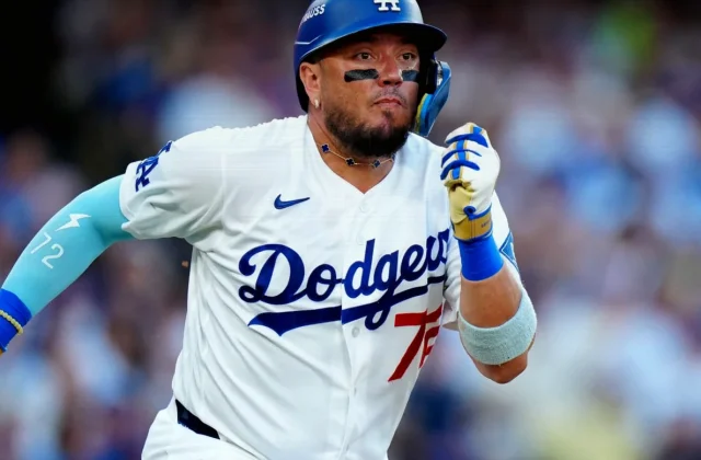 Miguel Rojas Likely to Join Dodgers for NLCS Against Brewers