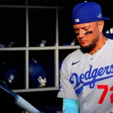 Miguel Rojas Tests Progress as Dodgers Weigh NLCS Roster Spot