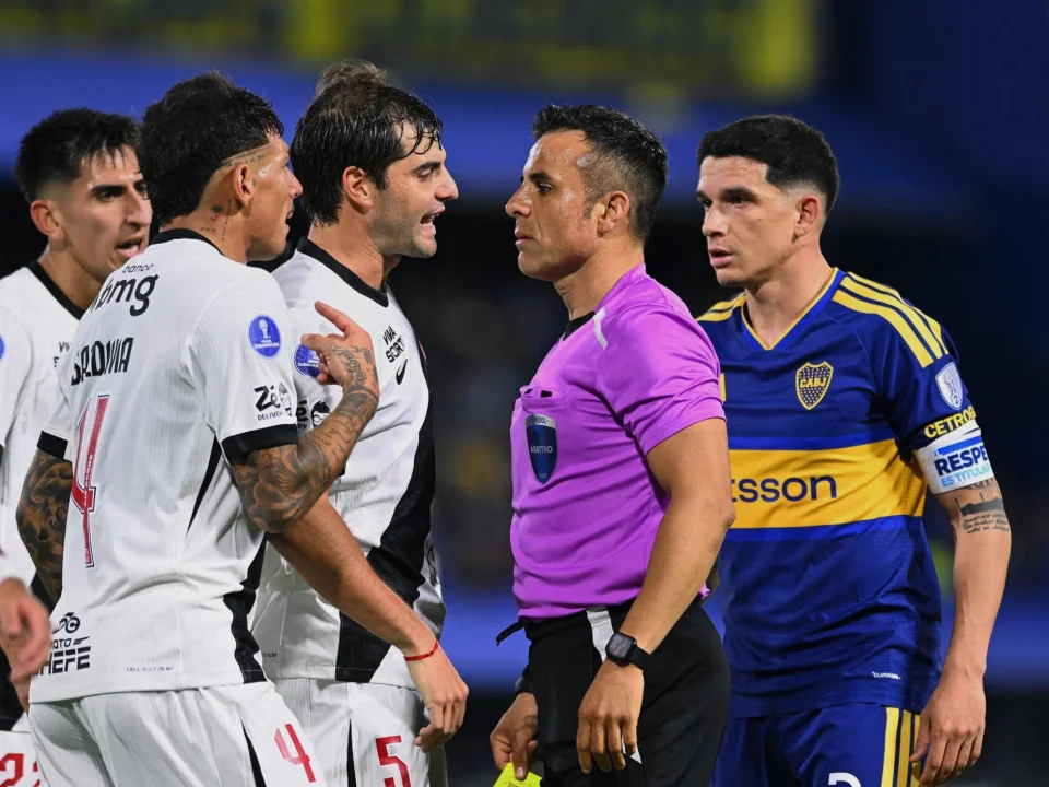 Sosa and Lescano Help Vasco Win at Boca Juniors
