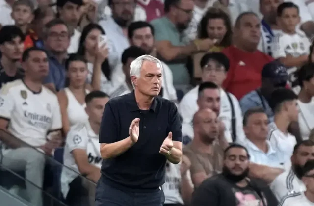 Mourinho Reunion Adds Emotion as Roma Host Real Madrid in Champions League