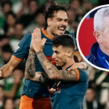 Javier Aguirre’s Valencia Draw 2-2 at Racing Santander on Debut