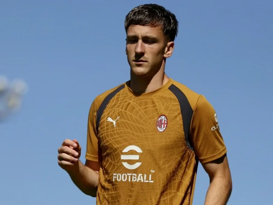 Milan’s Saelemaekers Set for Four-Month Layoff After Ankle Surgery